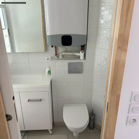 Lejlighed Avec Jardin *